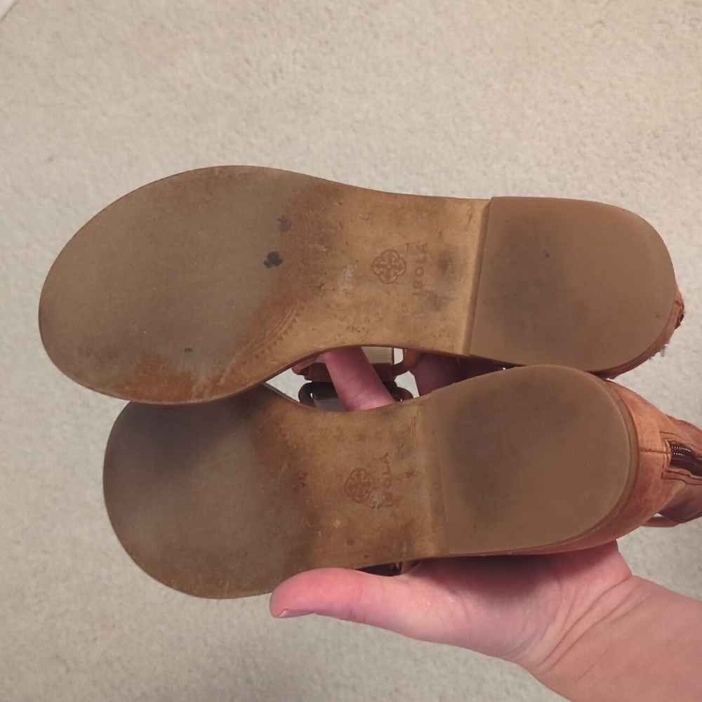 Isola Gladiator Sandals - Picture 5 of 5